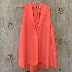 Silk sleeveless silk top